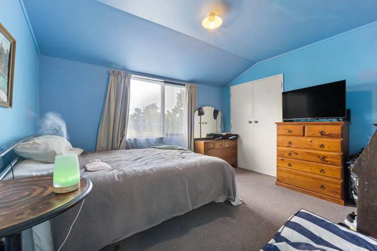7A & 1/7A Tirimoana Road Te Atatu South_23