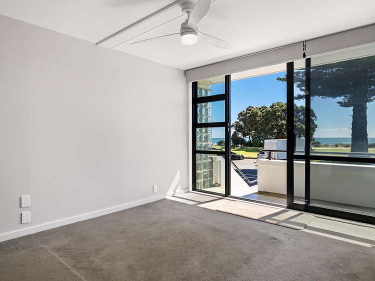 10C Marine Parade Mt Maunganui_13