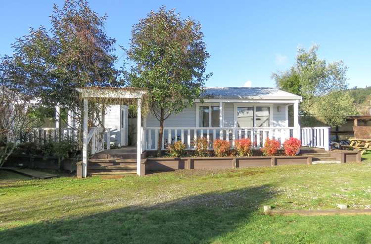 68 Crampton Road Reefton_18