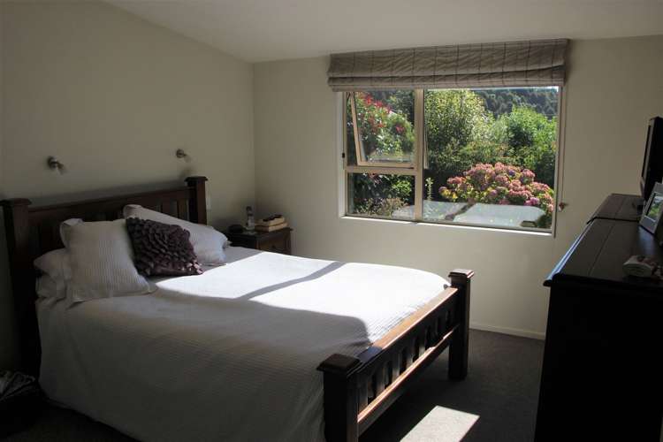 317 Blue Spur Road Hokitika_5