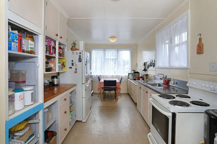 22 Barton Street Marton_11