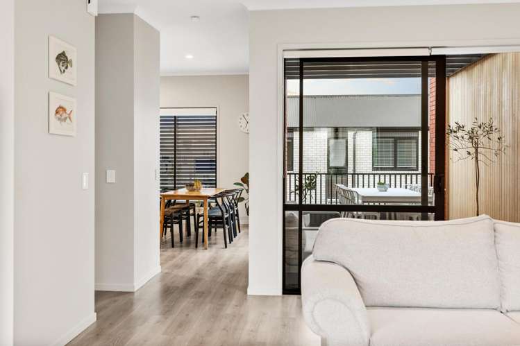 12 Kerewhenua Crescent Hobsonville_7