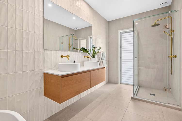 5 Matau Rise Te Atatu Peninsula_22