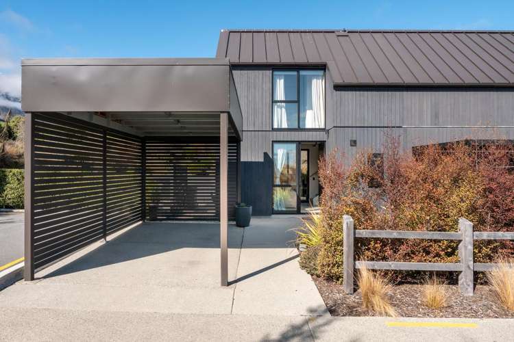 12 Elevator Lane Jacks Point_4