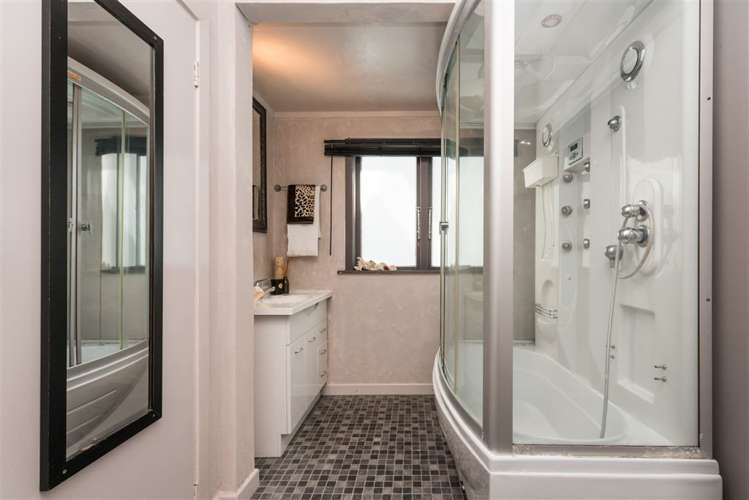 2/16 Marewa Road Hataitai_15