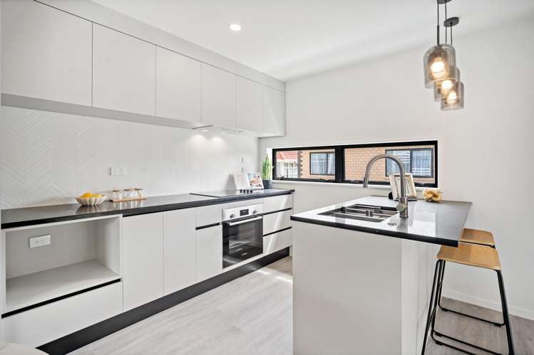 Lots 1-5/101 White Swan Road Mount Roskill_4