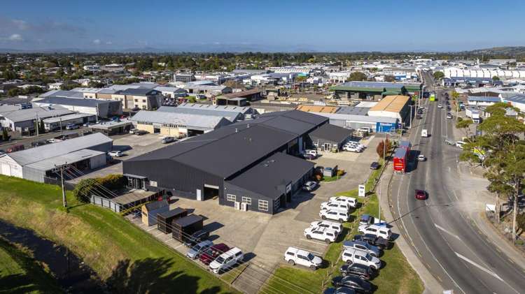 58 Ford Road Onekawa_1