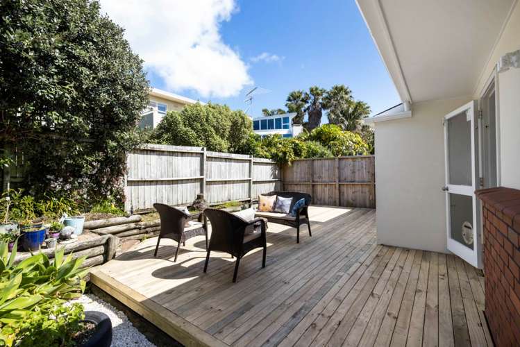 3/3 Seaview Road Milford_7