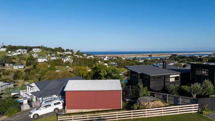 29 Cullen Street Mangawhai Heads_14