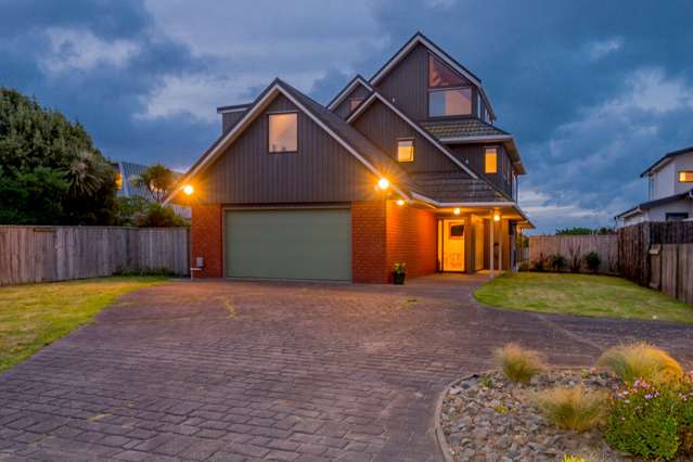 249 Manly Street Paraparaumu Beach_1