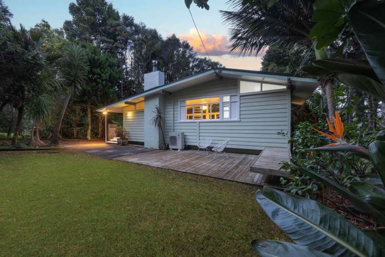 45 Tane Road Laingholm_15