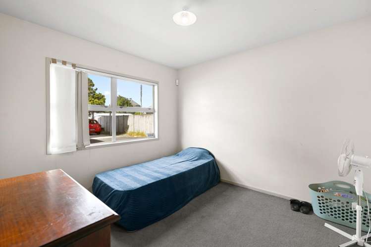 27E Greensboro Street Hamilton East_8