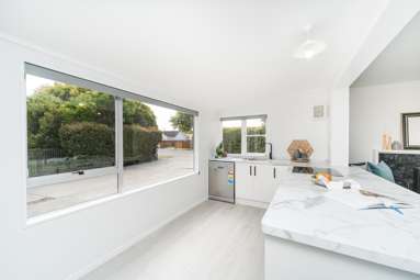 318 Botanical Road_1