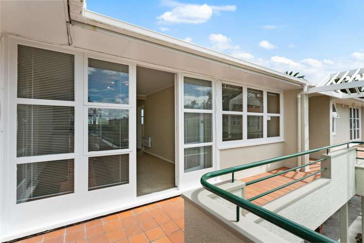 22P Aratonga Avenue Greenlane_8