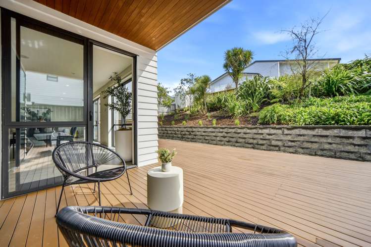 9 Caldera Drive Long Bay_21