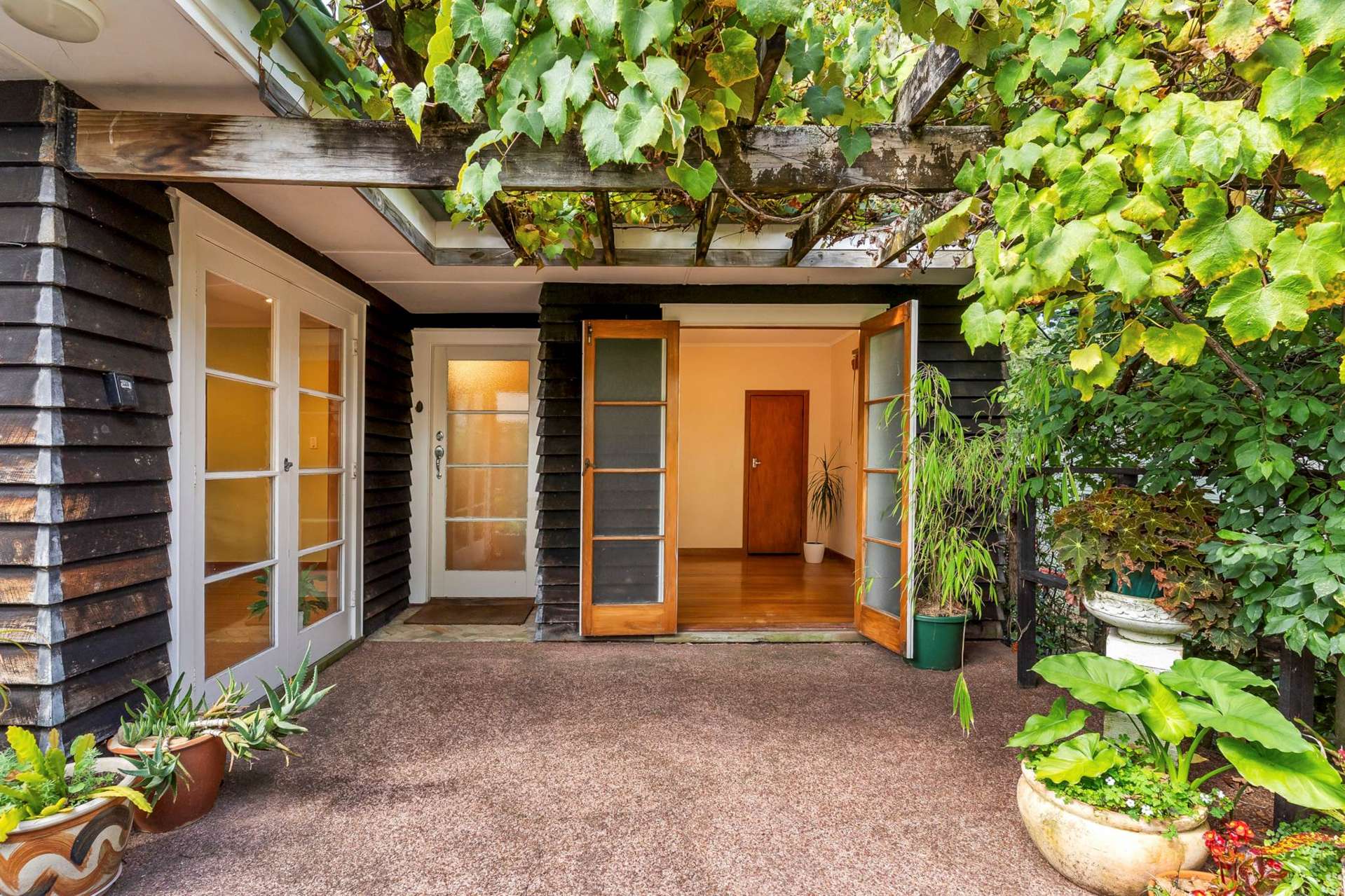 32 Parker Avenue New Lynn_0