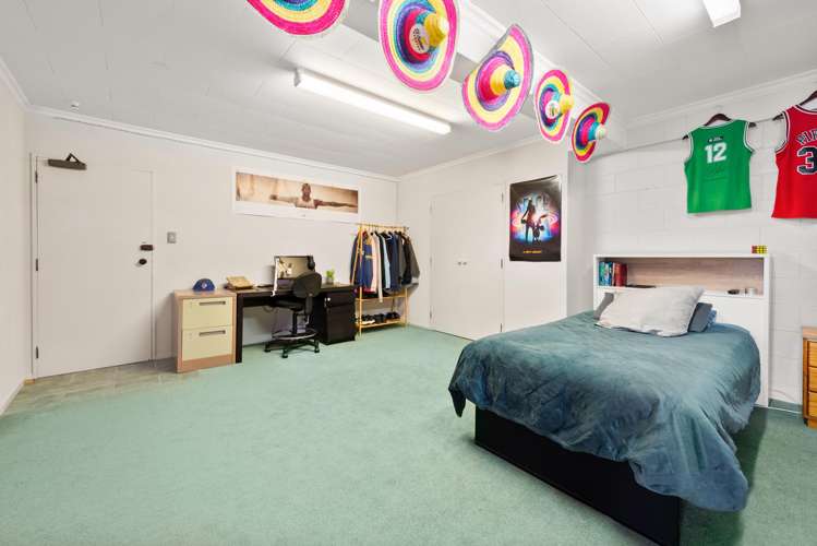 37 Station Road Tapanui_24