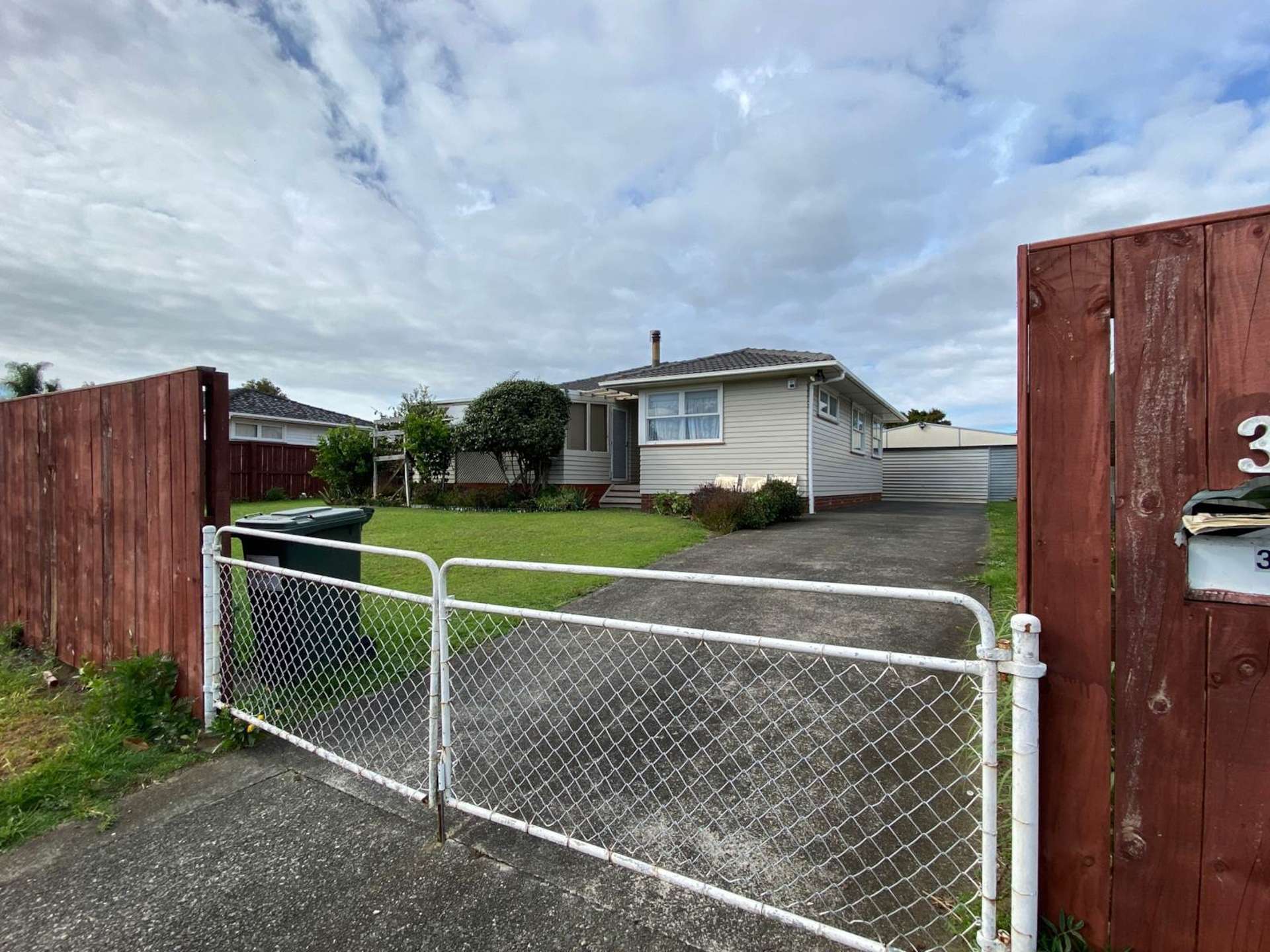 3 Beeston Crescent Manurewa_0