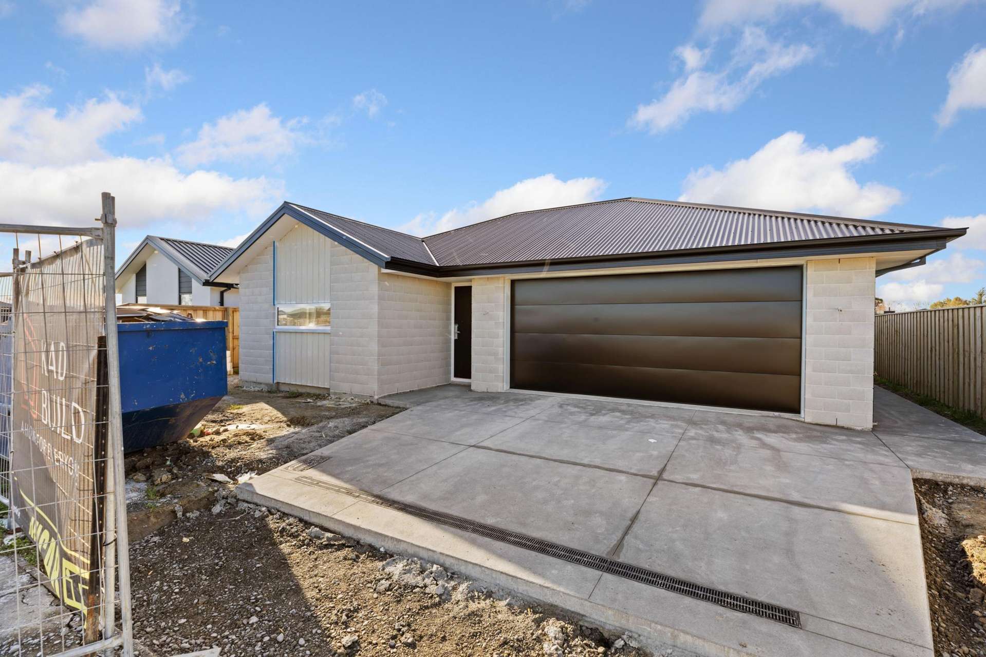 25 Orwell Way Elgin_0
