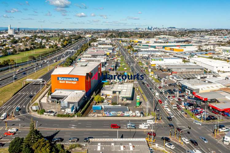 131 Wairau Road Wairau Valley_3