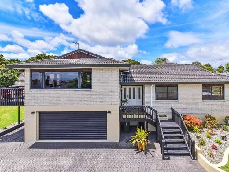4 Deodar Place Totara Heights_0