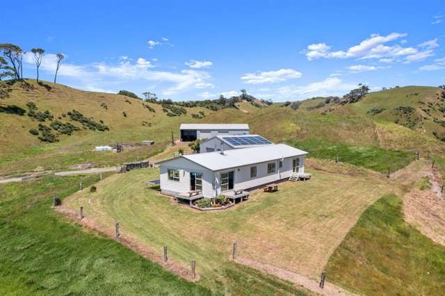 Self-sufficient family home in scenic countryside