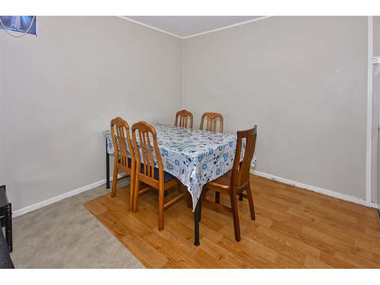 2/83 Templeton Place Clendon Park_6