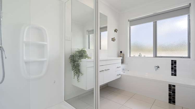 56b Alberta Road Glen Avon_12