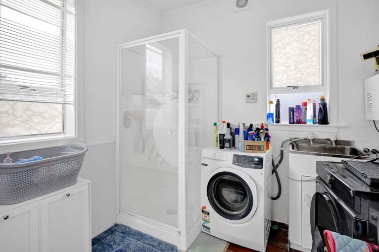 14 Vogel Street Hawera_12