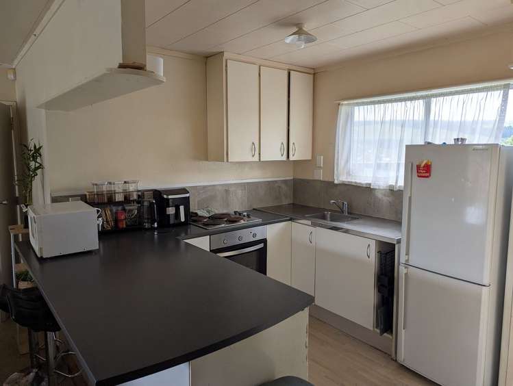 15B Mountain Road Western Heights_9