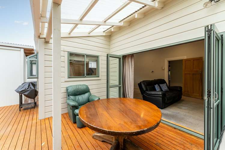 9 Knox Street North East Valley_10