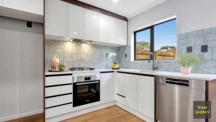 4/1 Brough Road Manurewa East_6