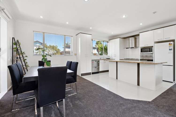 74 Baverstock Road Flat Bush_7