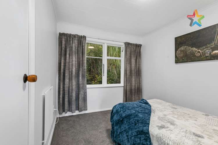 14 Bull Avenue Wainuiomata_10
