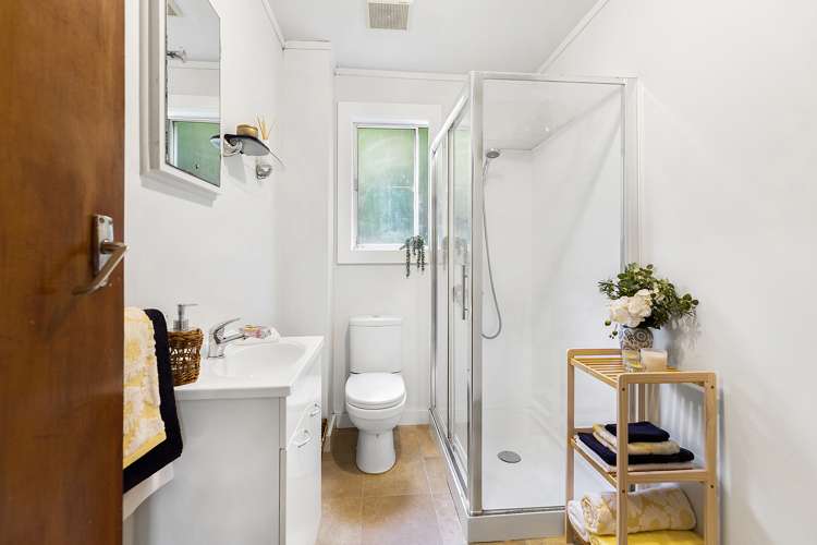 3/153 Main Road Tawa_8