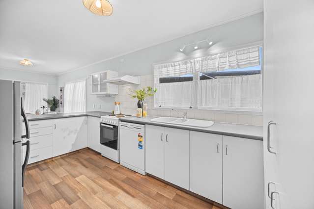 12 Boys Place Pakuranga Heights_4