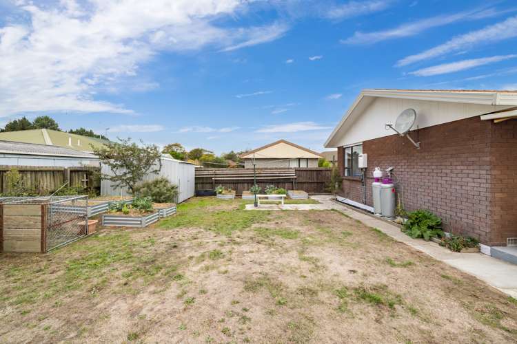 10 Glenbyre Place Bromley_16