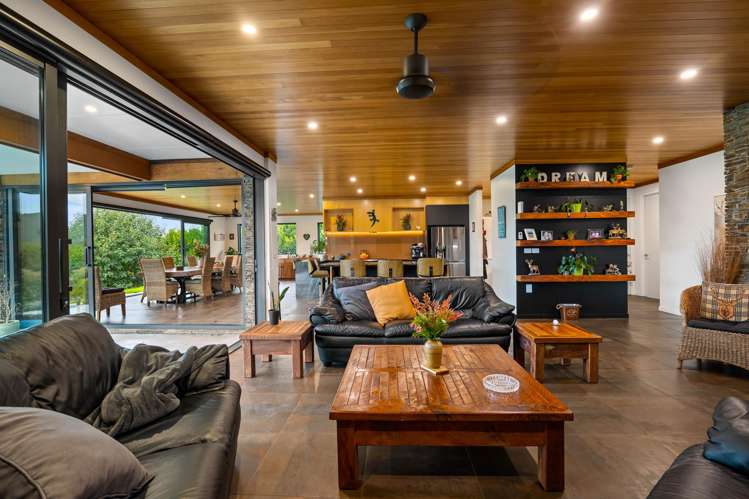 100 Takahiwai Road_5