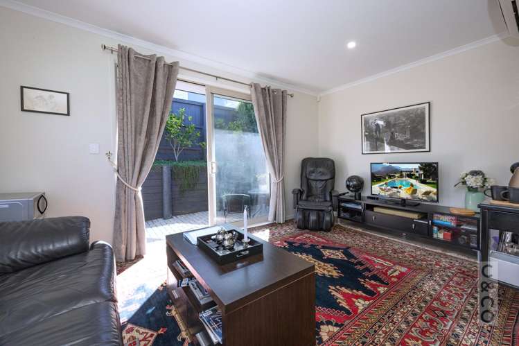 11 Canoe Lane Riverhead_34