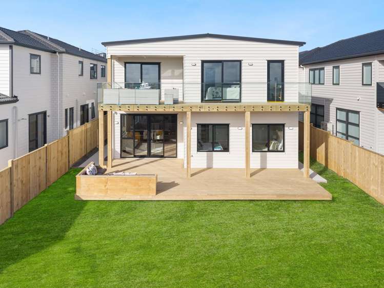 11 Mill Hill Close Flat Bush_19