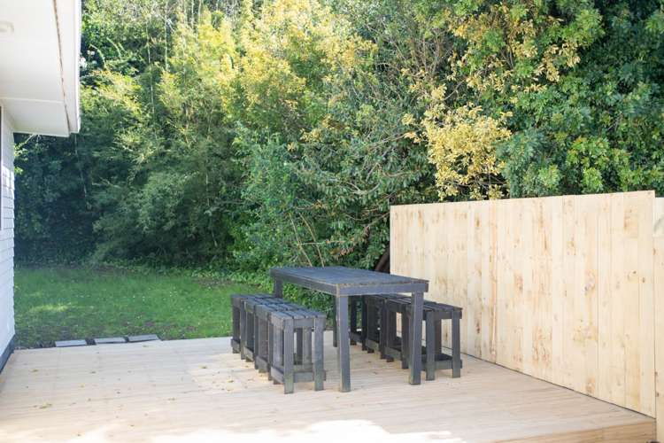 7 Erica Road Sunnynook_24