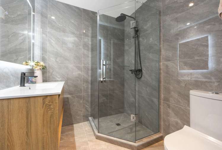 24 Gospel Heights Flat Bush_22