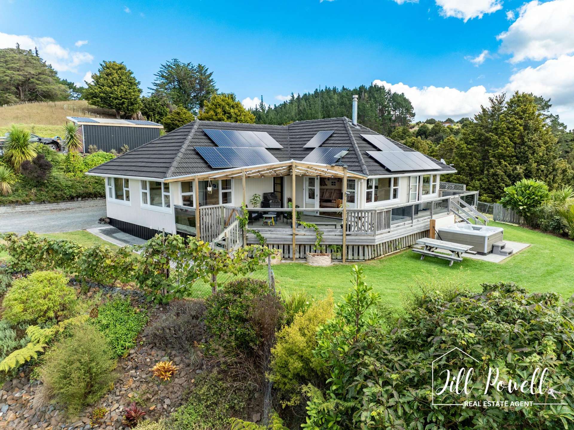 2568b Paparoa Oakleigh Road Paparoa_0