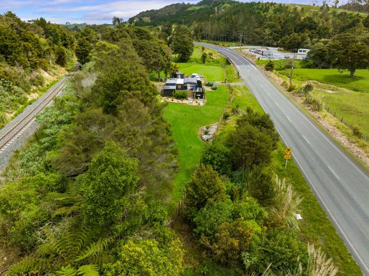 1171 State Highway 12 Maungaturoto_17