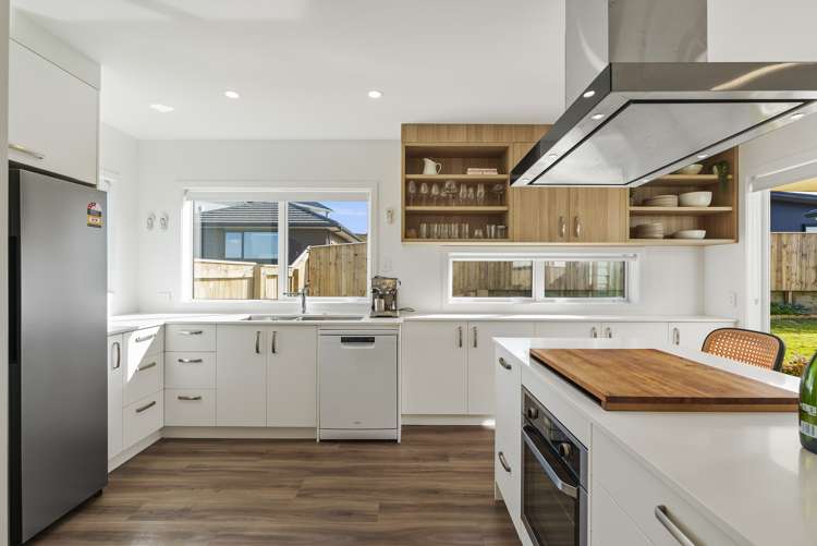 13 Karanema Place Coastlands_7