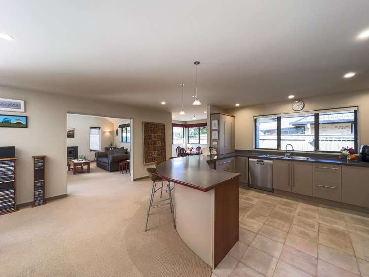 8 Fuchsia Place Springlands_11