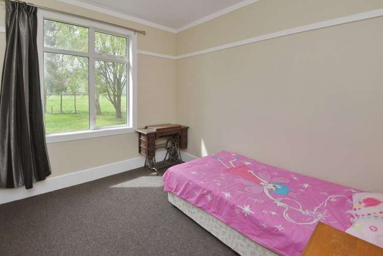 1636 Christchurch Akaroa Road Gebbies Valley_12