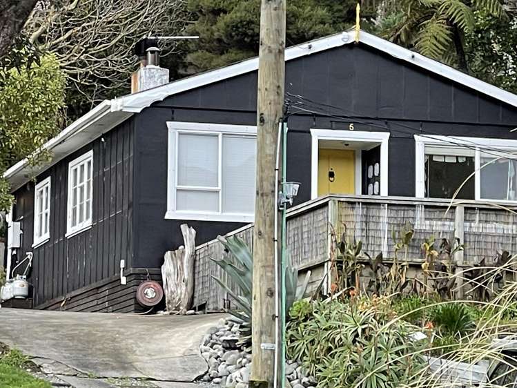 5 Takutai Road Pukerua Bay_0