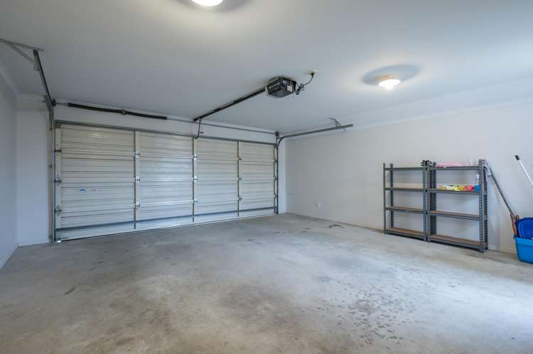 17 Covent Drive Stoke_14