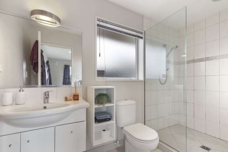 5 Harrys Way Redwood_15